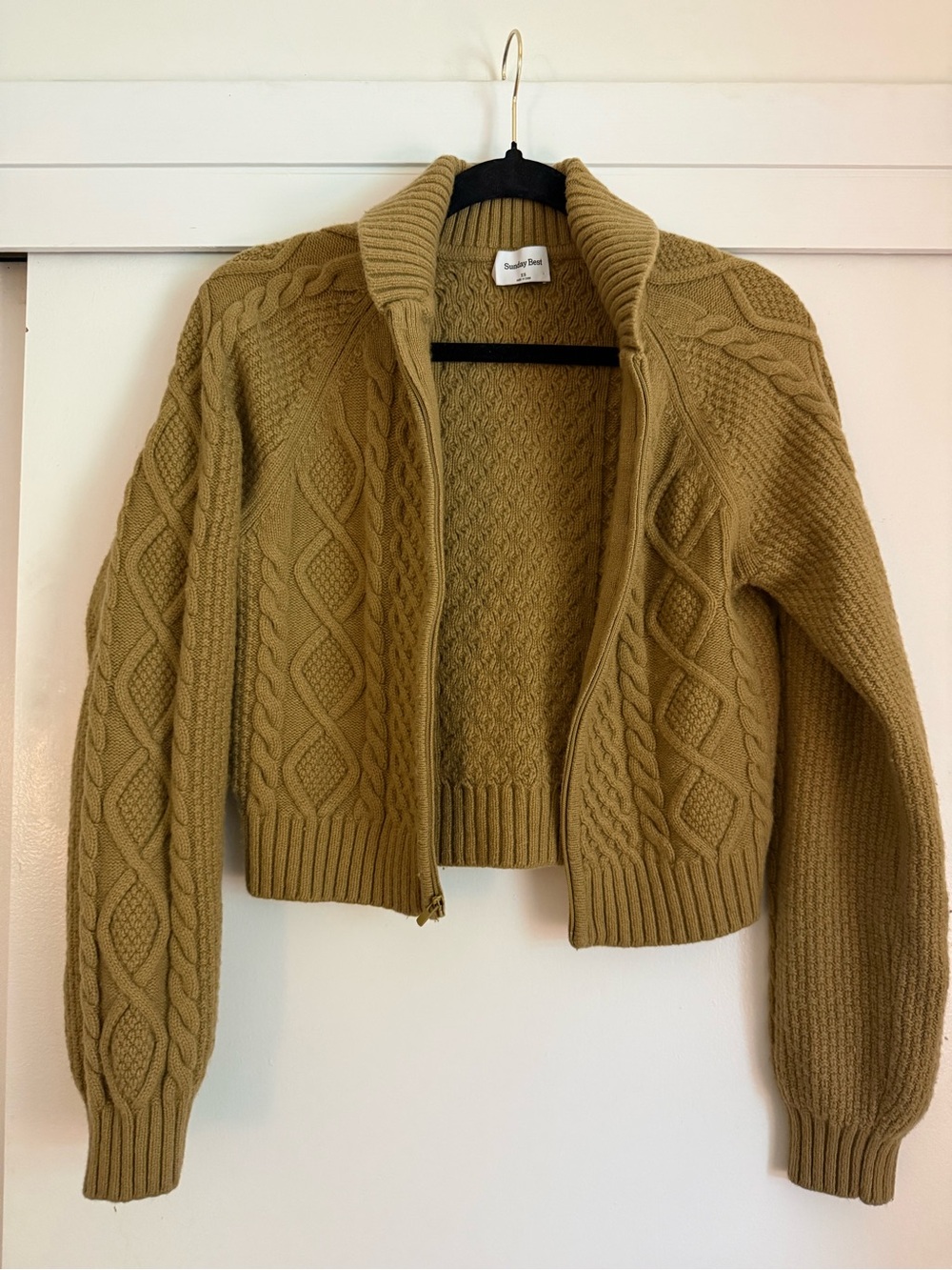 Aritzia Cableknit Merino Wool Zip Up Sweater - XS